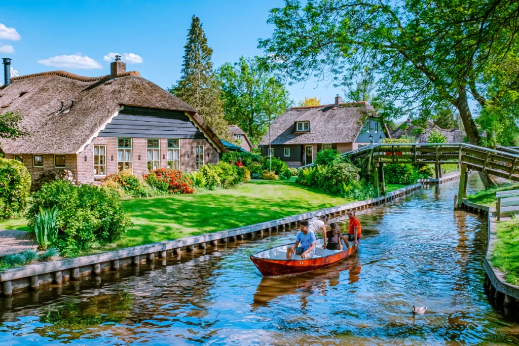 Giethoorn, Netherlands - The Venice of the North
